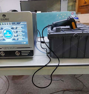 Custom leak test fixture with quick-seal clamping for production-line airtightness testing | Figurtech